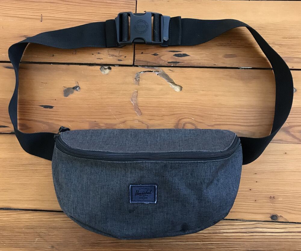 Herschel Gray Fanny Pack Waist Belt Cross Body Hip Pouch Bag Medium 13.25"